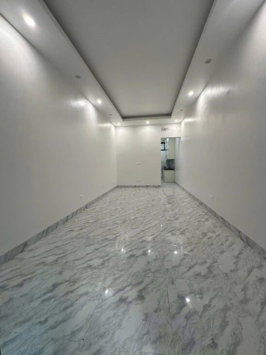 SIÊU HIẾM – Phân Lô Ô tô Tránh Ngõ 193 Trung Kính 53m/ 4 Tầng/ MT 3.8m 21 Tỷ (TL)