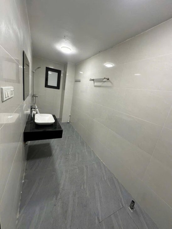 SIÊU HIẾM – Phân Lô Ô tô Tránh Ngõ 193 Trung Kính 53m/ 4 Tầng/ MT 3.8m 21 Tỷ (TL)