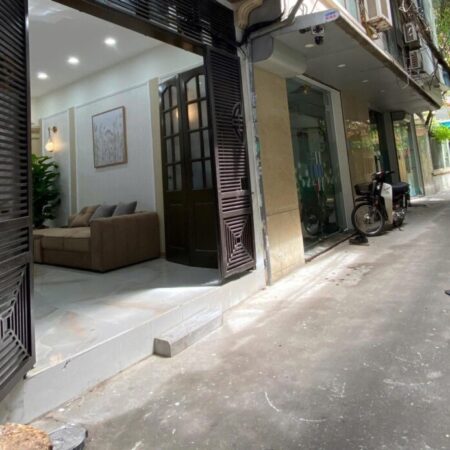 Bán nhà phố Trần Quốc Vượng – nhà đẹp – ngõ thông – kinh doanh 28m2 chỉ 7,89T Bán nhà phố Trần Quốc Vượng – nhà đẹp – ngõ thông – kinh doanh 28m2 chỉ 7,89T
