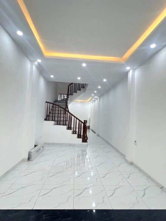 Cần Tiền KD -Bán Lỗ 200tr Nhà Thọ Am, Nhà Mới , Gần Chợ, Trường, KD Cho Thuê 40,5M2, 5,55 tỷ
