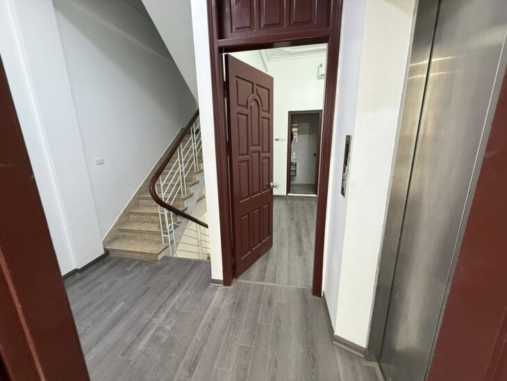 💥💥Ô tô tránh, Phân lô PHẠM TUẤN TÀI 52m 7T thang máy, MT 5m, chỉ 29 tỷ