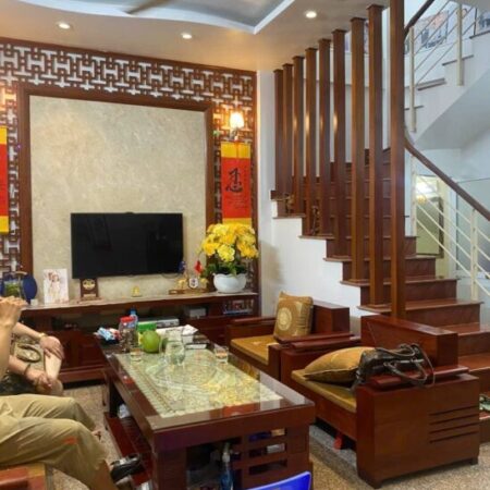 Bán nhà riêng 5 tầng, ô tô đỗ gần nhà, ngõ 123 Võ Chí Công, Tây Hồ – 35m2 – 6.7 tỷ