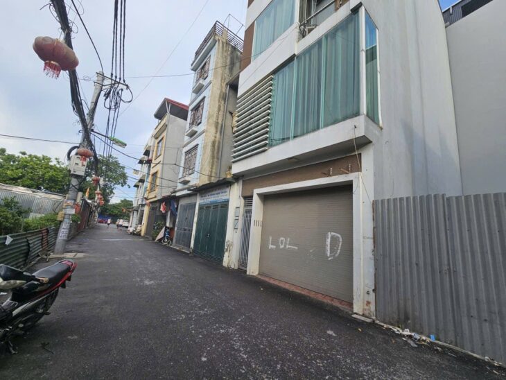 Bán đất phân lô Hồ Tùng Mậu, 35m2, ô tô đỗ cửa, sổ đỏ chính chủ, giá tốt