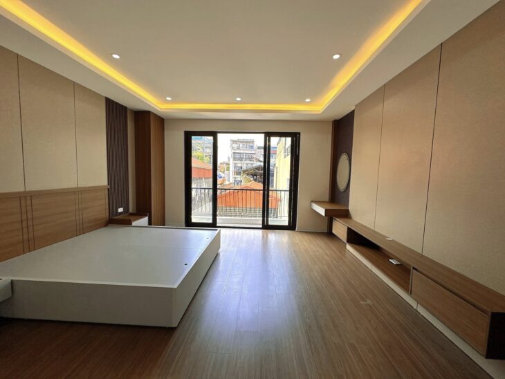 VIP – Phân lô phố Vương Thừa Vũ – nhà đẹp – thang máy – oto đỗ, 48m2 giá chỉ 16,5T