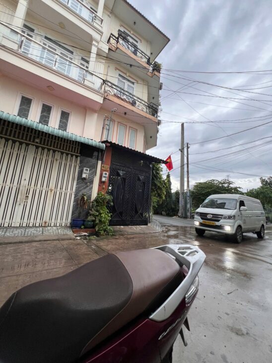 BÁN NHÀ 4 TẦNG 68M2 (4,5X15) HXH 7M THÔNG TÂN CHÁNH HIỆP 10 QUẬN 12.