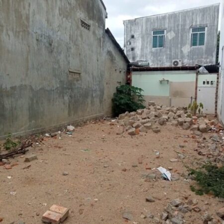 CẦN TIỀN BÁN GẤP ĐẤT HẼM LƯƠNG ĐÌNH CỦA, PHƯỜNG NGỌC HIỆP, SÁT KHU TÁI ĐỊNH CƯ NGỌC HIỆP . GIÁ RẺ