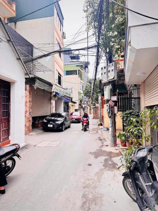 Bán nhà LẠC LONG QUÂN otô tránh- kinh doanh thang máy 48 M 5tầng 14.2 tỷ