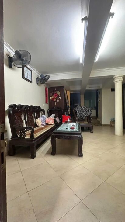 Bán nhà phân lô khu 72ha vỉa hè oto tránh ,kinh doanh 70m 5 tầng 25,1 tỷ