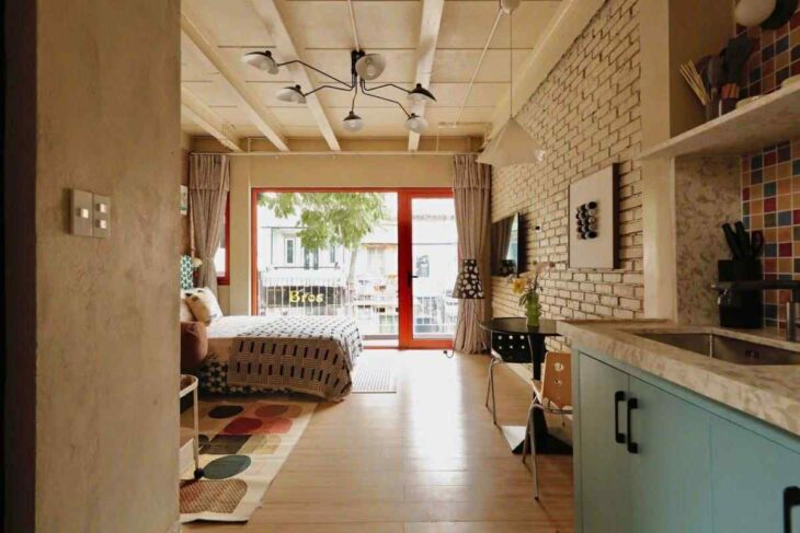 nhà mặt phố Long Biên, 54m x 5 tầng, thang máy, vỉa hè, ôtô dừng đỗ, kinh doanh ngày đêm