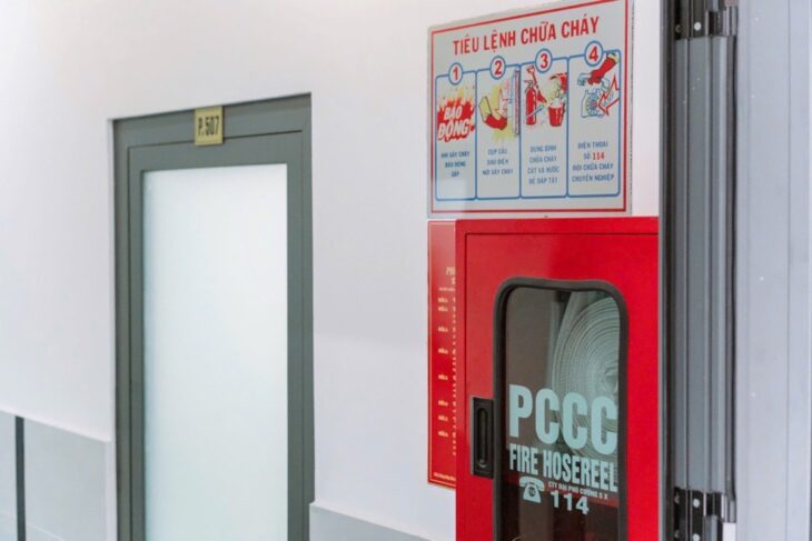 CHDV 6 lầu hẻm 416 Dương Quảng Hàm DTS 650m2 ngang 5m 16PN TN 100tr sát Bình Thạnh 27 tỷ