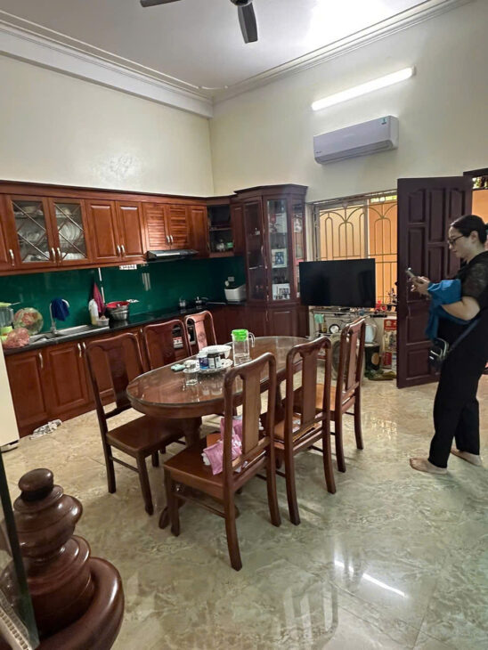 bán nhà góc thoáng khu đô thị trần hưng đạo, diện tích cực rộng gần 100m2 mà giá cực êm.