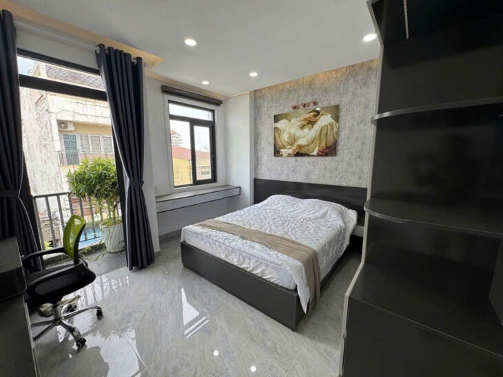 Đổi chỗ ở bán Nhà 5 tầng đẹp, xe hơi ngủ trong nhà gần Hà Huy Giáp, 56m2, nhỉnh 6Tỷ