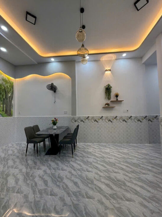 NHÀ RẺ ĐẸP ĐƯỜNG SỐ 20- BHH A- Bình Tân .2TY8
