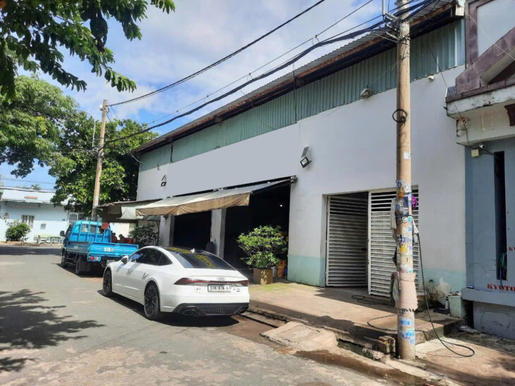 Rẻ! Nhà xưởng 2 tầng HXT 372m2, Lô góc – Hà Huy Giáp Q12