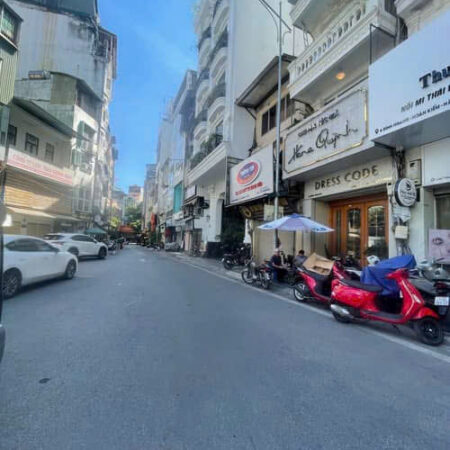 NHỈNH 500 TRIỆU M CÓ NHÀ MẶT PHỐ ĐÌNH NGANG 31M 5 TẦNG Ô TÔ KD VIP GIÁ 18.5 TỶ 0878168006