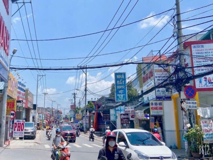 Giảm mạnh 3 tỷ! Nhà MT 350m2, Vuông – Hà Huy Giáp Q12