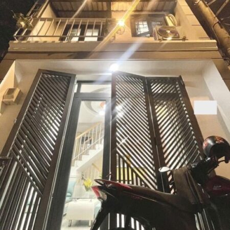 Nhà mới 2 tầng 26m2, Vuông – Quang Trung QV