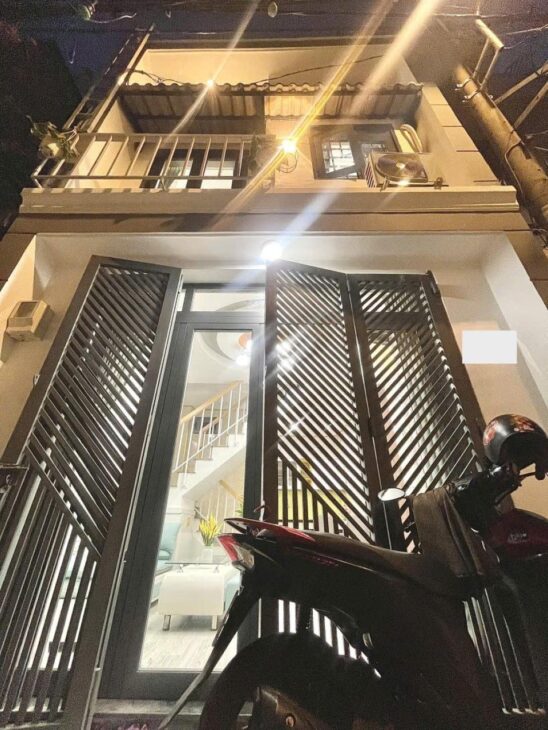 Nhà mới 2 tầng 26m2, Vuông – Quang Trung QV