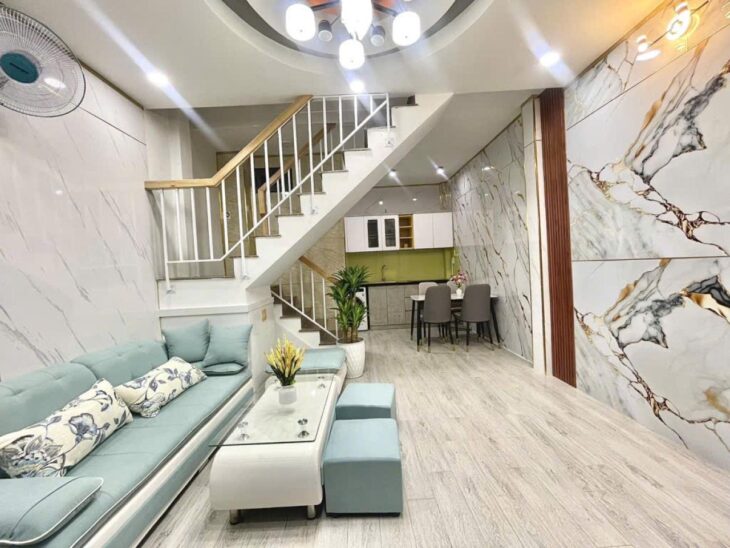 Nhà mới 2 tầng 26m2, Vuông – Quang Trung QV