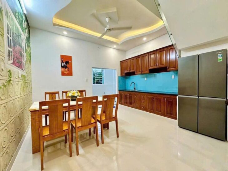 Nhà mới 4 tầng HXH sàn 183m2, Vuông – Thạnh Xuân 40 Quận 12