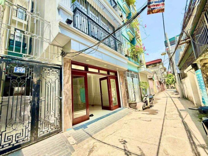 nhà đẹp lô góc Hồng Tiến, 45m x 5 tầng, mặt tiền 4.5m, gara ôtô, phân lô bàn cờ, ôtô chạy vòng quanh