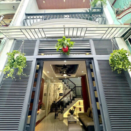 Nhà mới 2 tầng 32m2, Vuông – Phan Huy Ích QV