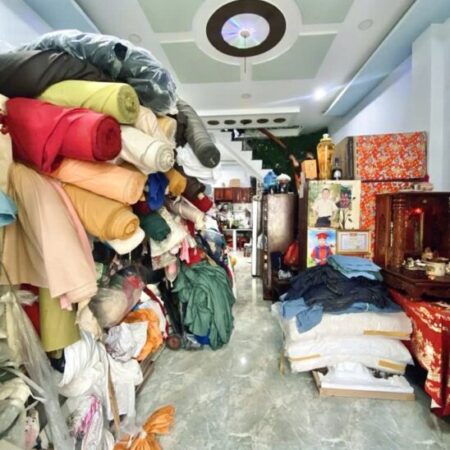 Nhà mặt tiền 2 tầng, xe tải tránh 46m2 – Tô Ngọc Vân QV