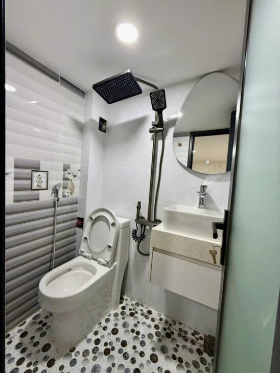 Nhà mới 2 tầng 27m2, Full nội thất – Quang Trung QV