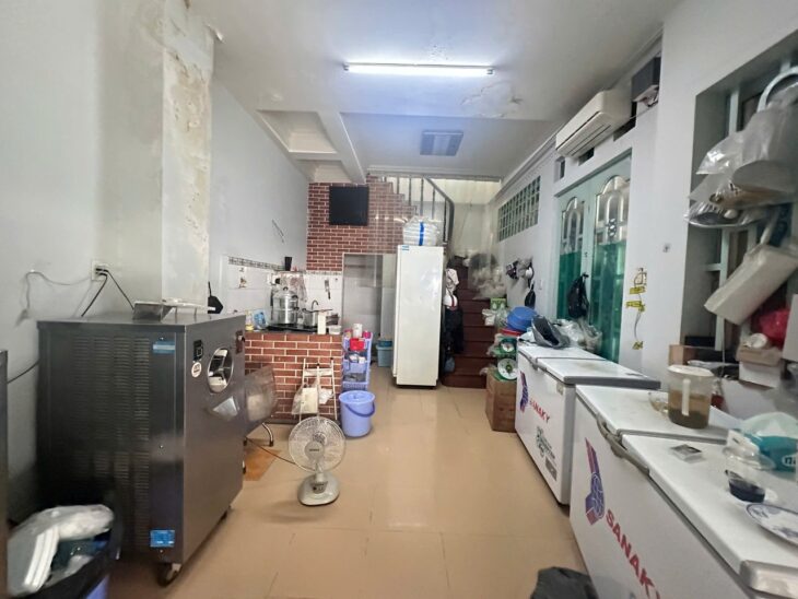 Kinh doanh đỉnh Nhà mặt tiền chợ Văn Thánh 3 tầng 60m2, Lô góc