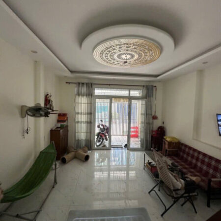 Giảm mạnh 400tr! Nhà Vuông 3 tầng, Đường 7m, 92m2 – Thạnh Lộc 22 Q12