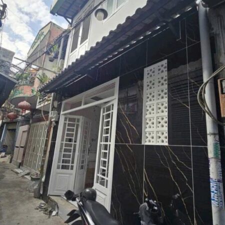 BÁN NHÀ QUẬN 7 – GẦN HUỲNH TẤN PHÁT- HẺM 4M XE HƠI ĐỖ CỬA – NHÀ 4 TẦNG-6 PHÒNG NGỦ – DÒNG TIỀN