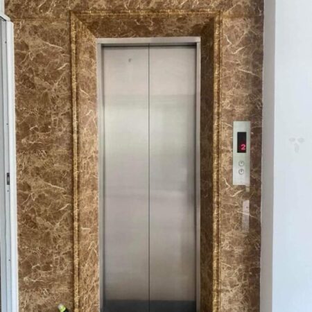 Tôi cho thuê nhà mới, căn góc, 95m2_ 5T; vỉa hè, Hoàng Quốc Việt-30 Tr