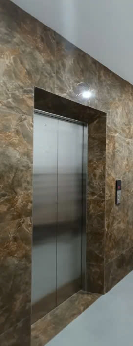 Nhà tôi cho thuê nhà mới, lô góc, 115m2_ 4T; vỉa hè, Giảng Võ-46 Tr