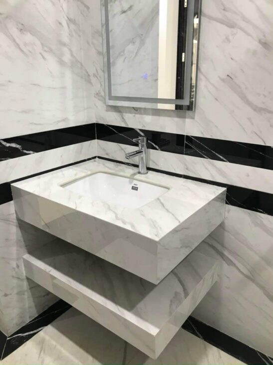 Nhà mình cho thuê nhà lô góc, mới, Mai Hắc Đế; vỉa hè 114m2* 5T- 44 Tr