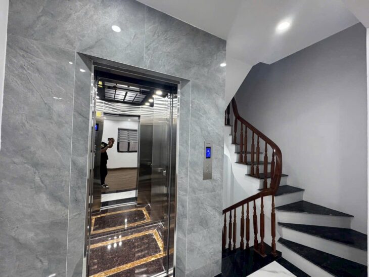 BÁN NHÀ PHÂN LÔ XUÂN ĐỈNH – 60M² – 6 TẦNG – THANG MÁY – Ô TÔ VÀO NHÀ – GIÁ 14,1 TỶ