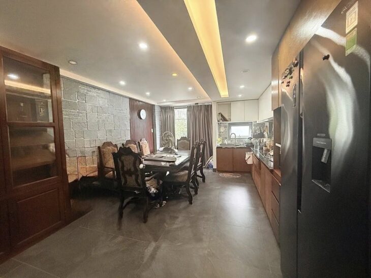 Nhà Chính Chủ Gần Bệnh Viện Thống Nhất Khu Hành Chính VIP