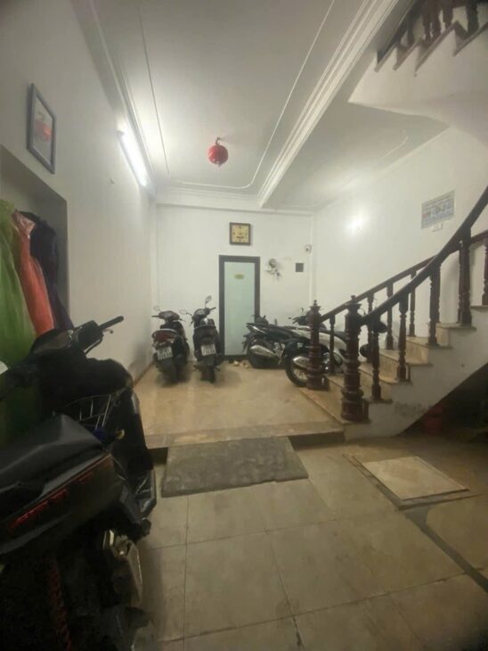 BÁN NHÀ HÀO NAM – 35M – 8.2 TỶ – DÒNG TIỀN 25TR/THÁNG (7 PHÒNG ĐANG CHO THUÊ)