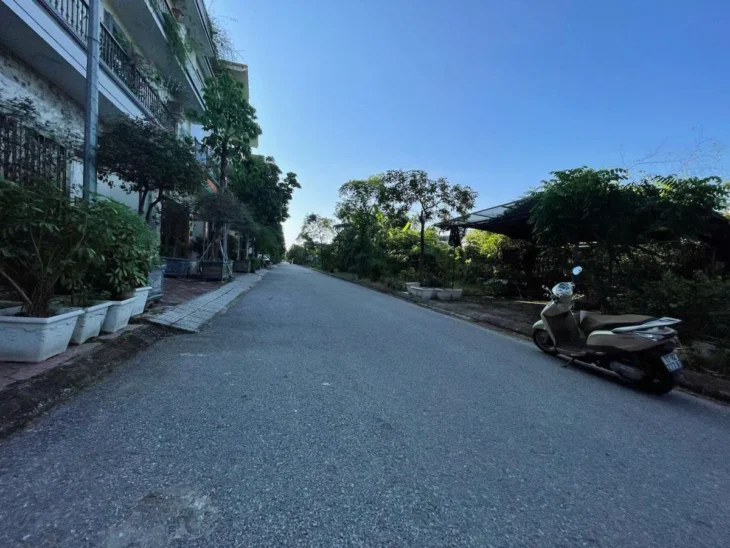 Bán Liền Kề KĐT Phú Lương 92mx4 tầng mt 8m, phân lô, ô tô vừa ở vừa kinh doanh 19.5 tỷ.