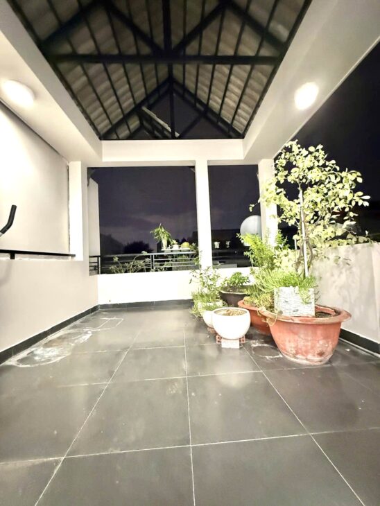 NGỘP BANK! Bán gấp 59M² 4 Tầng/3pn Ô TÔ ĐỖ CỬA – Nguyễn Kiệm GẦN CV GIA ĐỊNH!