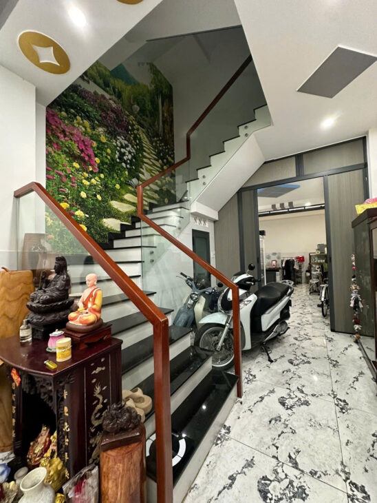 NGỘP BANK – Chính chủ 1 đời 64M2 4 Tầng/4pn – Ô TÔ NGỦ TRONG NHÀ, CHỈ NHỈNH 7 TỶ TL!