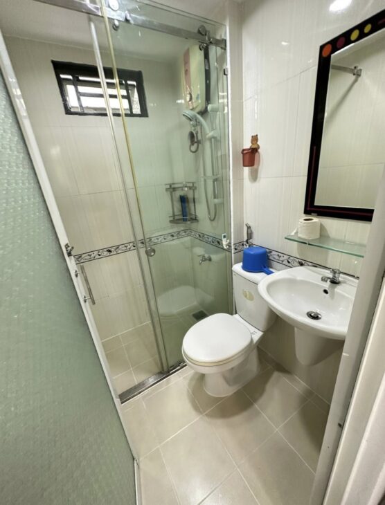 Nhà Nguyên Căn Full Nội Thất Đoàn Văn Bơ Sat Quận 1