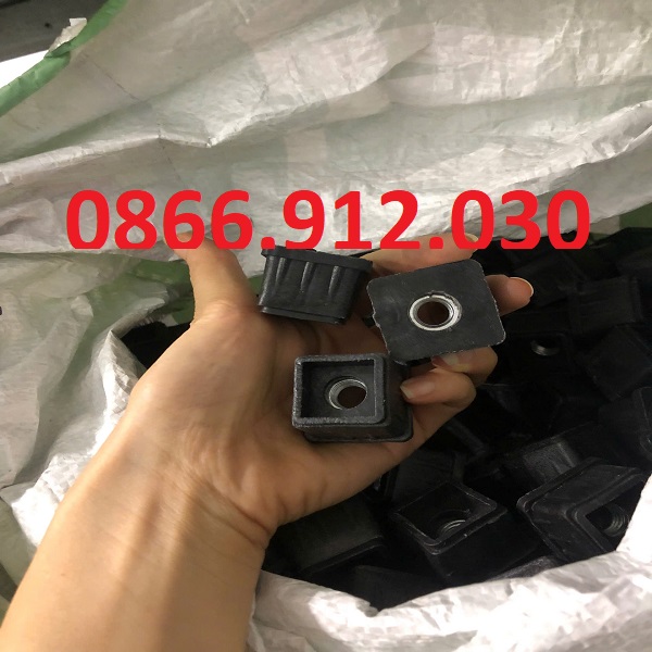 Tìm mua bịt đầu sắt hộp vuông 50x50mm giá rẻ tại Hà Nội