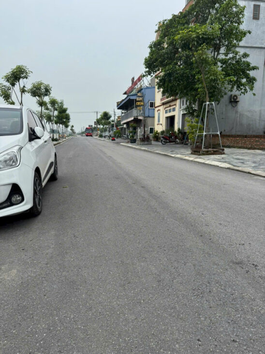 Bán 75.4m đất mặt sông đào QL3 – Kinh doanh đỉnh – Lô góc – Lưu không nhiều