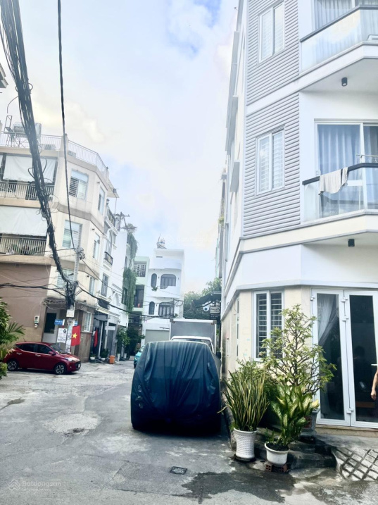 Bán gấp căn góc đối diện công viên 4 tầng tại Tân Kỳ Tân Quý, cách Aeon Mall Tân Phú 3p di chuyển