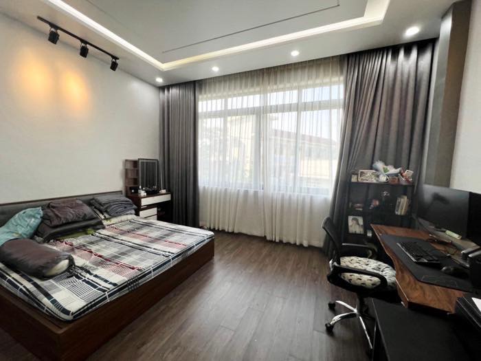 GIẢM 4 TỶ CÒN 8.3 TỶ NHÀ ĐẸP 4 TẦNG NGAY CITYLAND