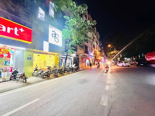 CHỈ 500 TRIỆU M NHÀ MẶT PHỐ NGUYỄN CÔNG HOAN 72M 5TẦNG THANG MÁY KD ĐỈNH GIÁ 36.5 TỶ 0336212066