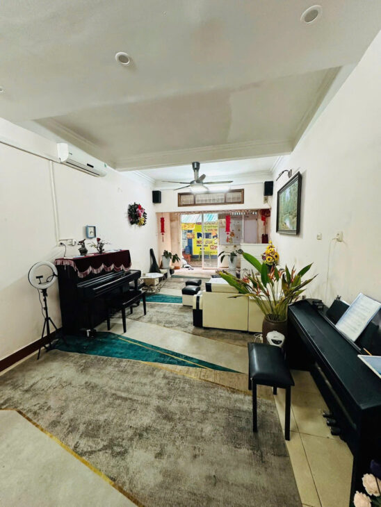 PL HUỲNH THÚC KHÁNG – OTO TRÁNH – KINH DOANH 52m2 4 tầng mt 3.9m Giá 22.2 tỷ