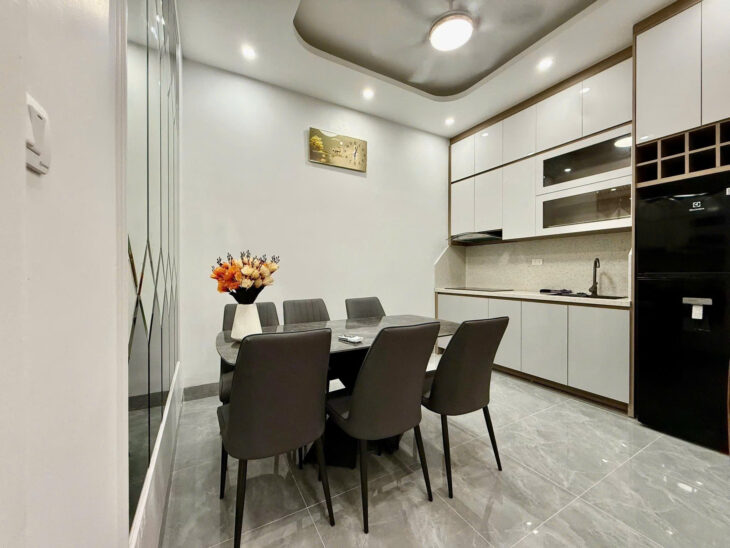 PHỐ KIM HOA – 2 MẶT NGÕ – 1 NHÀ RA PHỐ – 38m2 4 tầng mt 4.1m Giá 11.8 tỷ