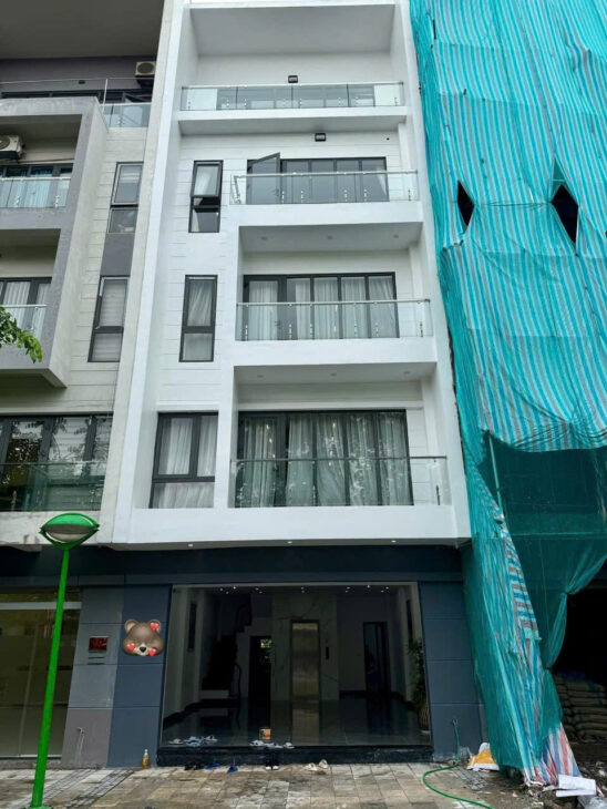 BÁN NHÀ ĐỊNH CÔNG HOÀNG MAI 6 TẦNG THANG MÁY VĂN PHÒNG- PHÒNG KHÁM- KINH DOANH 26 TỶ