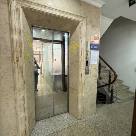 TOÀ VĂN PHÒNG VIP MẶT PHỐ HOÀNG NGÂN – 9 TẦNG – 2 MẶT THOÁNG – DÒNG TIỀN ỔN ĐỊNH